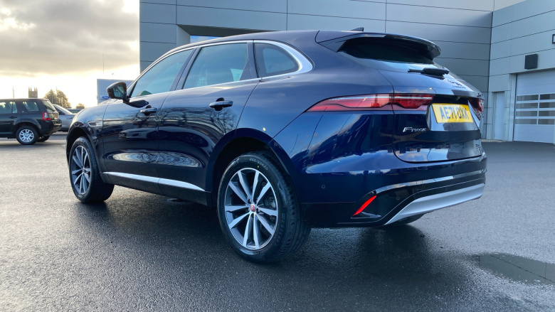 Jaguar F-Pace 2.0 D200 SE 5dr Auto AWD Diesel Estate